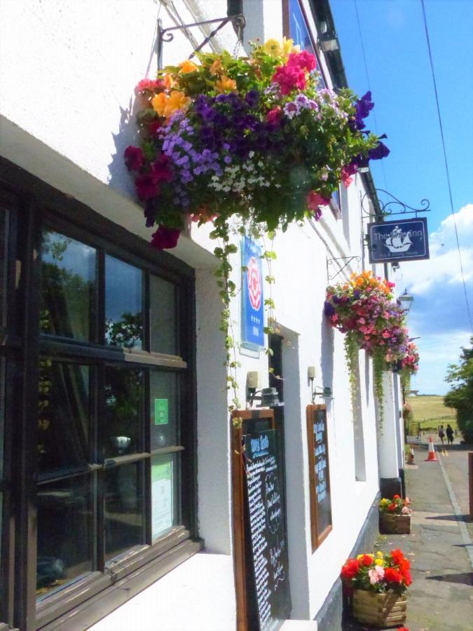 The Ship Inn Holy Island of Lindisfarne Extérieur photo